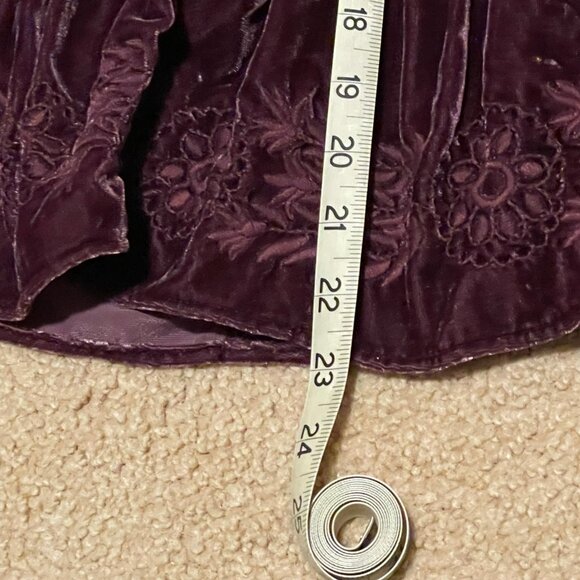 STUNNING Velvet Jacket Skirt, Intricate Embroidery- Max Azria (POCKETS!) - Picture 16 of 16